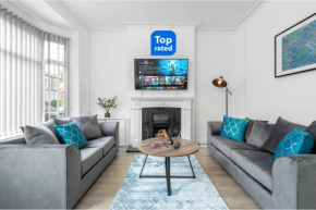 Haus Beautiful 3 Bedroom House l Parking l Garden l Top Rated